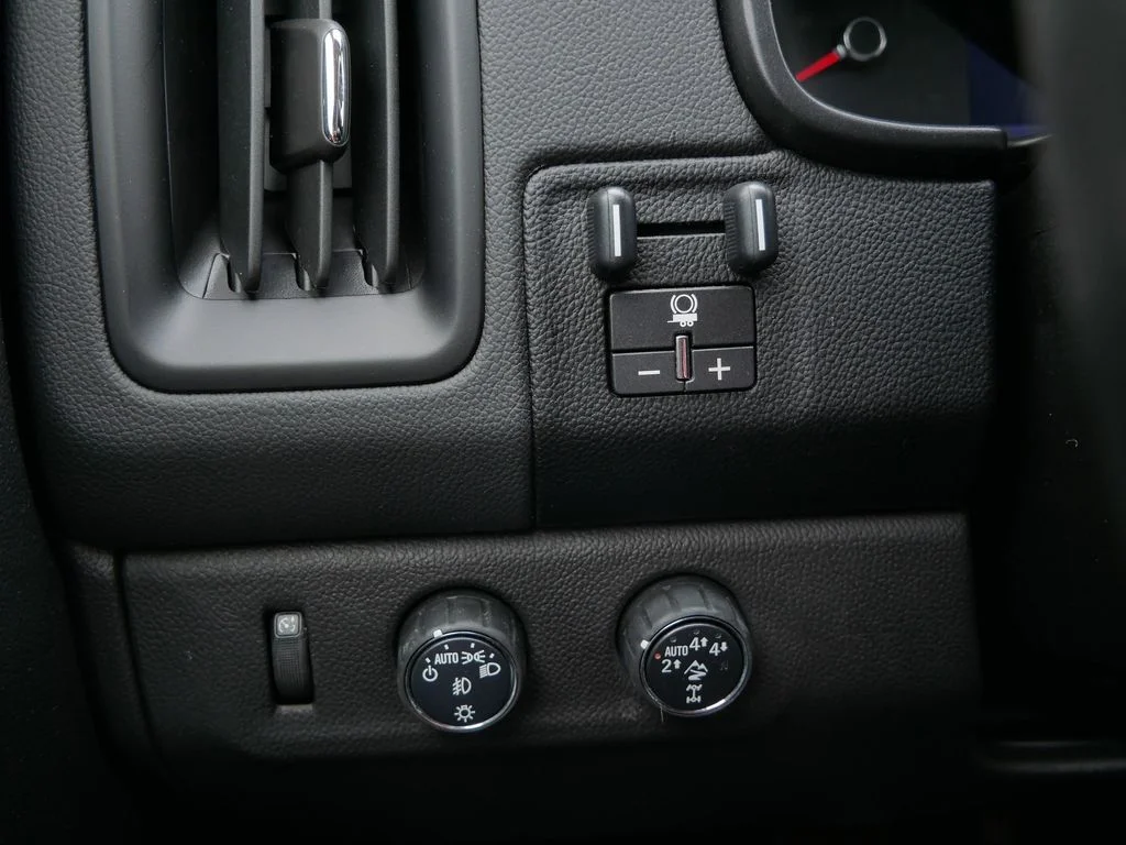 2021 Chevrolet Colorado ZR2 - Photo 16