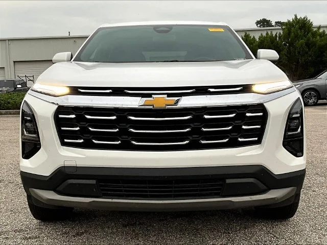 Used 2026 White Chevrolet LT image 2
