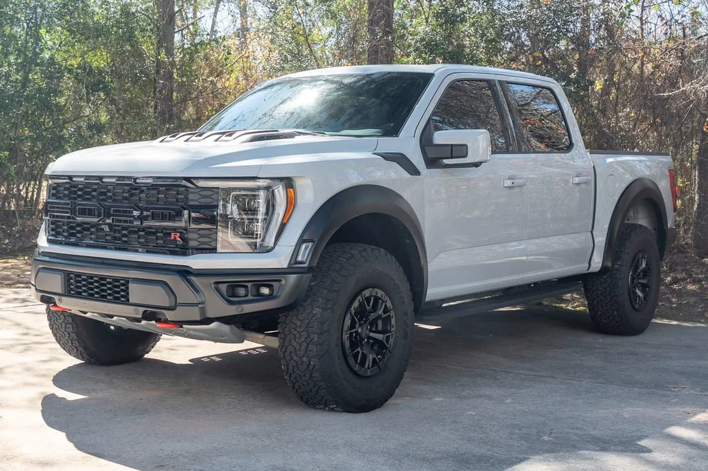 Used 2023 Gray Ford Raptor image 57