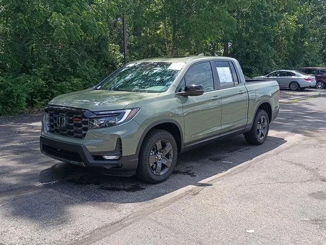 Certified Used 2026 Ash Green Metallic Honda TrailSport image 7