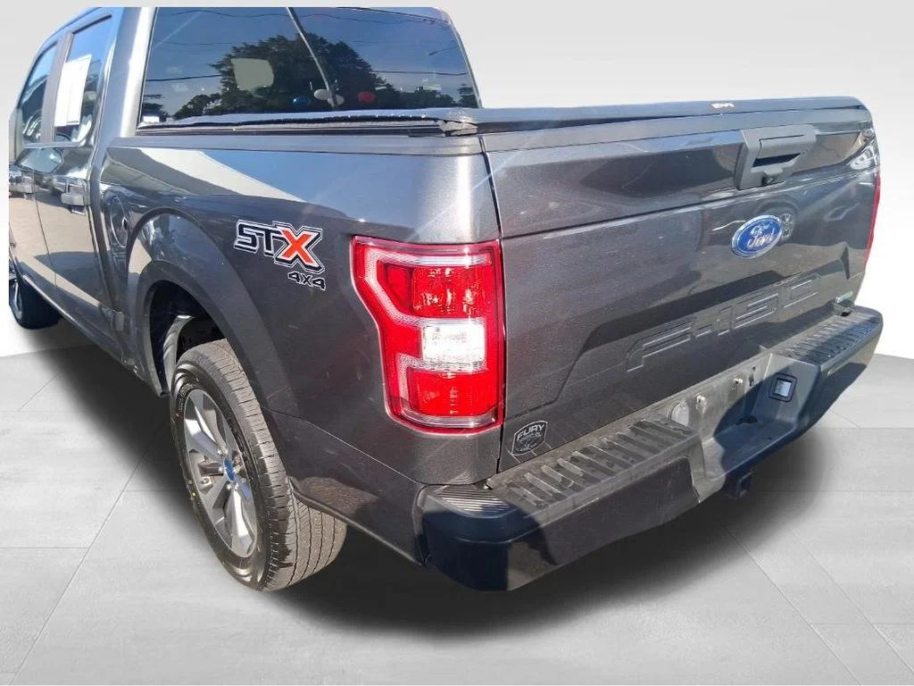 Used 2019 Gray Ford XL image 5