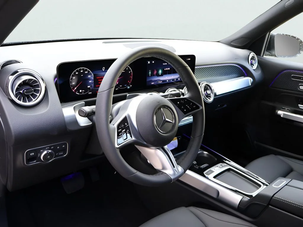 2025 Mercedes-Benz GLB Base - Photo 19