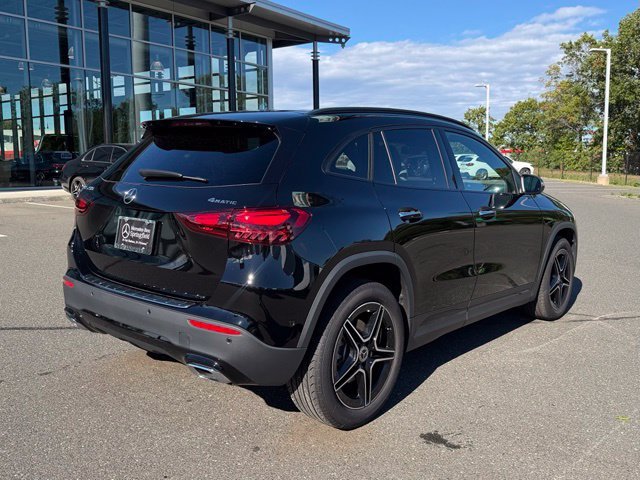 Used 2026 Black Mercedes-Benz GLA 250 image 7