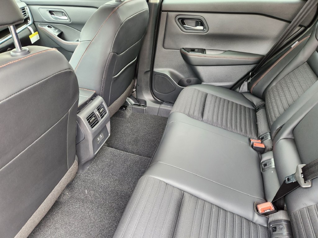 New 2026 Boulder Gray Pearl Nissan Rock Creek image 15