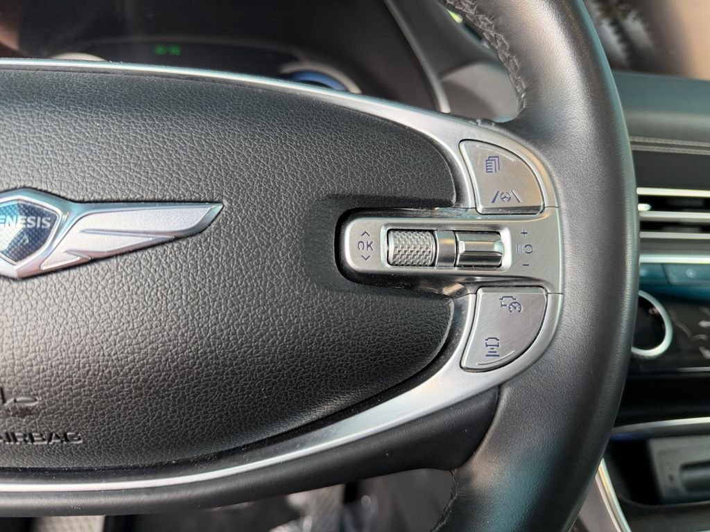 Used 2024 Silver Genesis 2.5T image 25