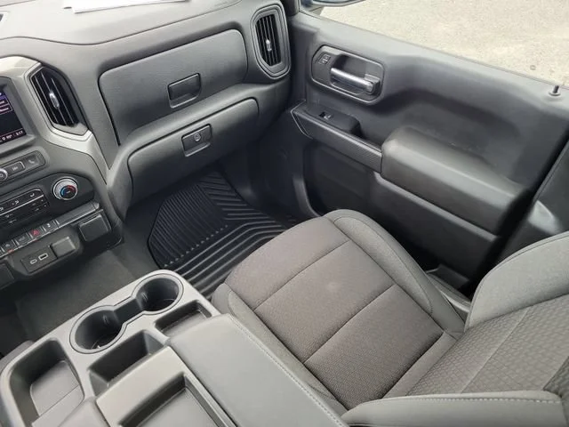 2024 Chevrolet Silverado 1500 Custom - Photo 17