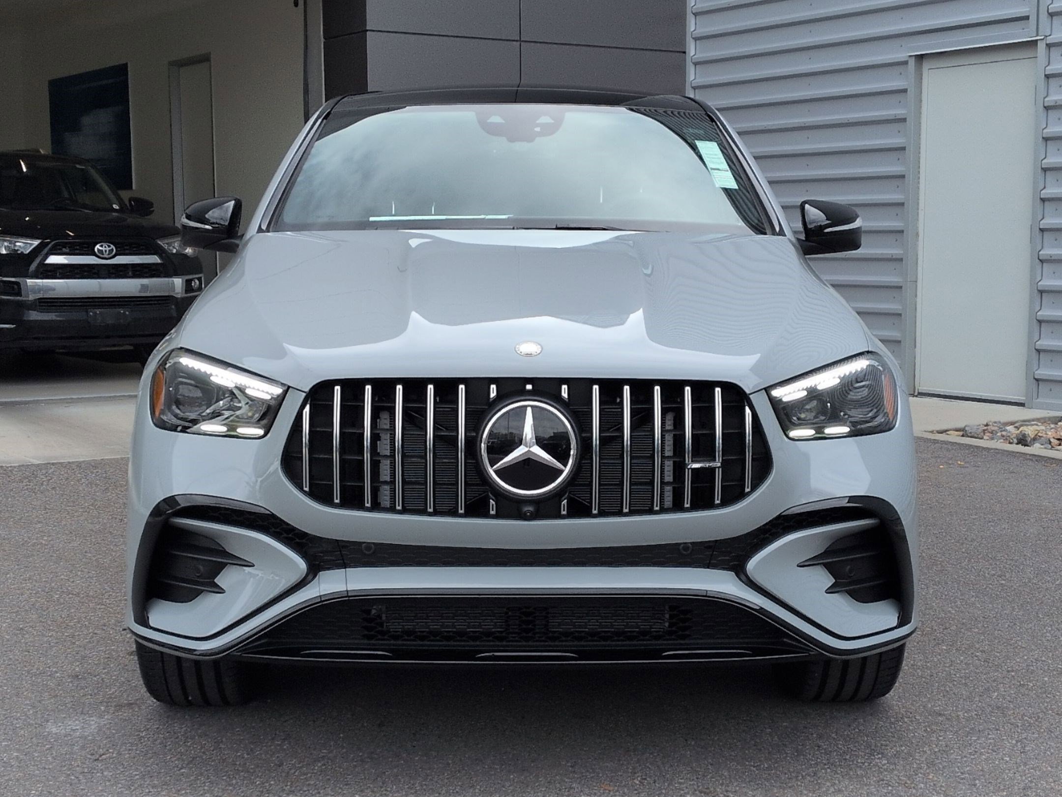 New 2026 MANUFAKTUR Alpine Grey Mercedes-Benz AMG® GLE 53 image 27