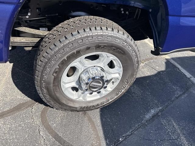 New 2026 Blue Ford XLT image 4