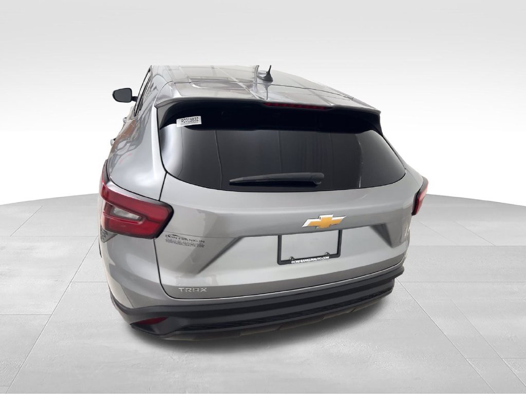 Used 2024 Gray Chevrolet LS image 4