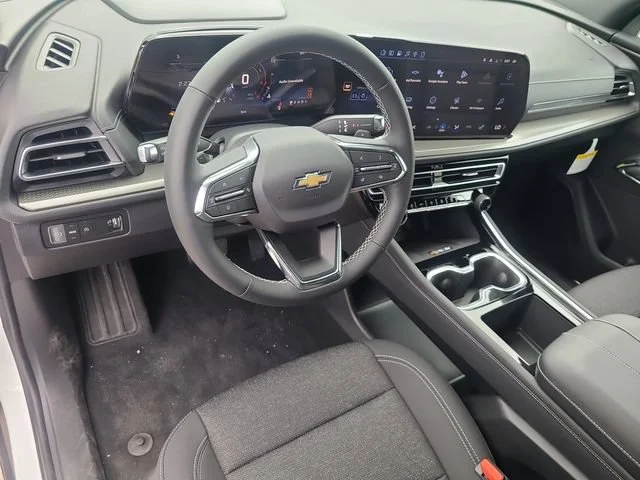New 2026 Summit White Chevrolet LT image 19