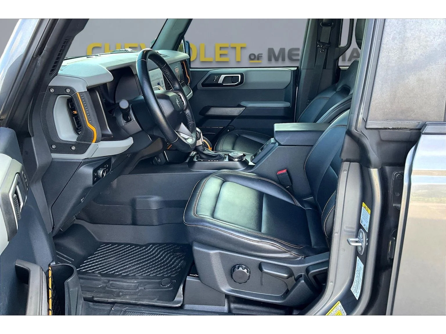 Used 2023  Ford Base image 11