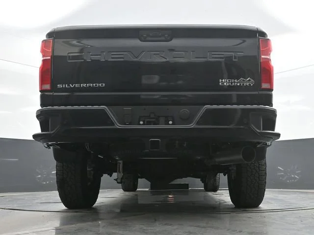2026 Chevrolet Silverado 2500 HD High Country - Photo 10
