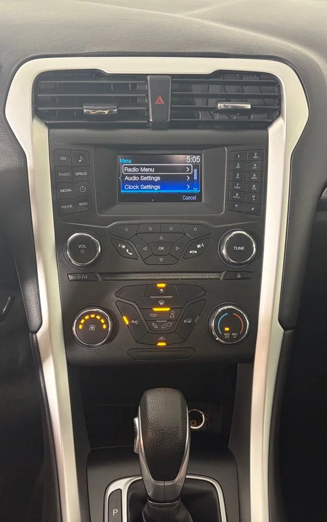 Used 2016 Ford Fusion SE with VIN 3FA6P0H73GR366221 for sale in Elk River, Minnesota