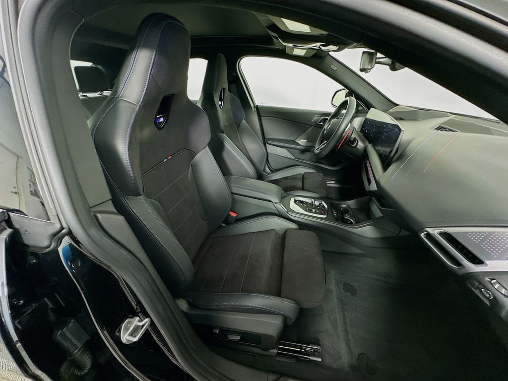 2025 BMW 2 Series M235 - Photo 28