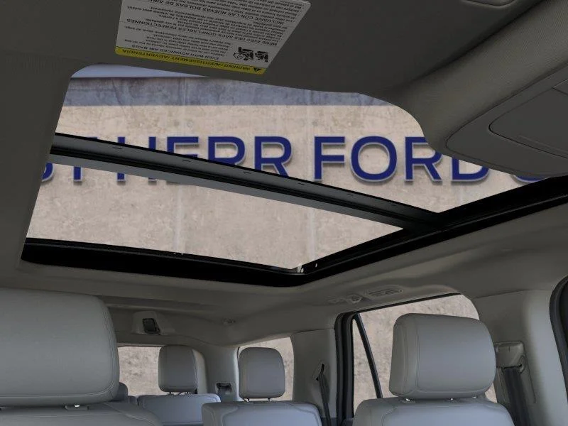 Used 2026 Agate Black Ford Active image 22
