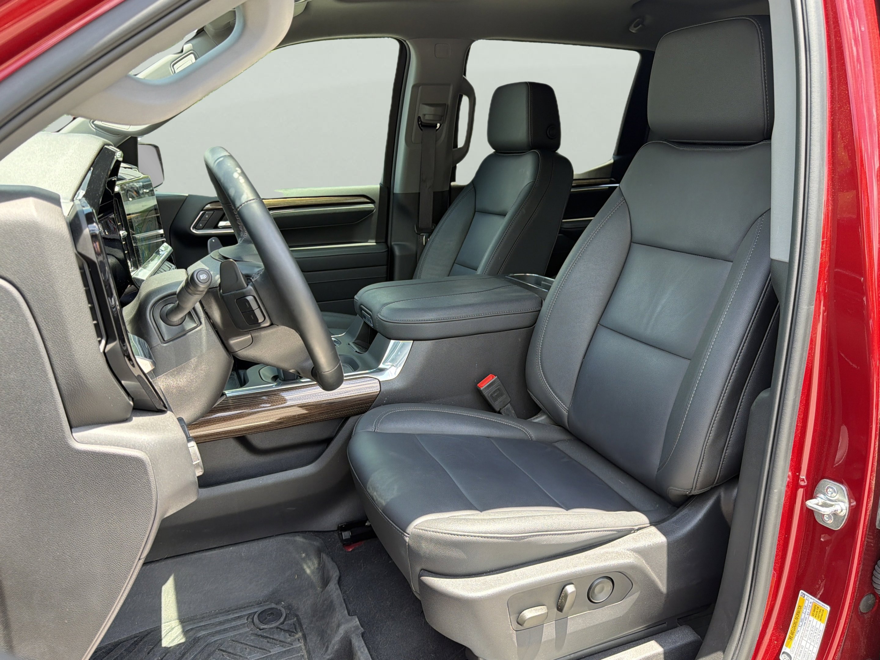 Used 2025 Radiant Red Tintcoat Chevrolet LT Trail Boss image 22