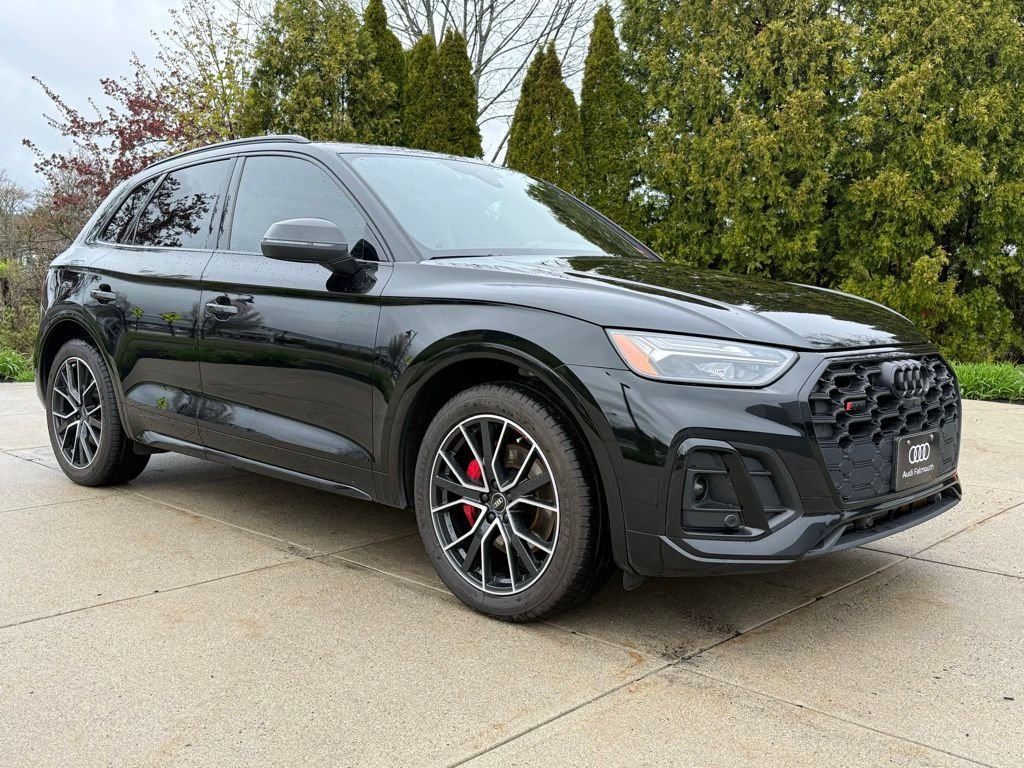 2022 Audi SQ5 Premium Plus's photo