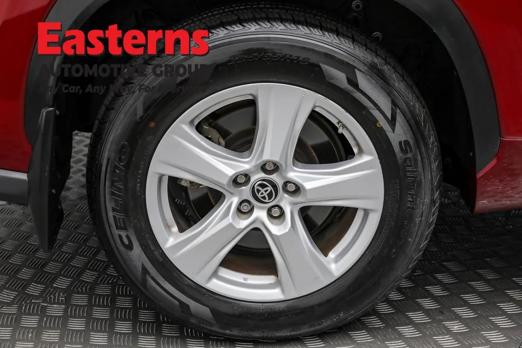 Used 2022 Red Toyota LE image 29