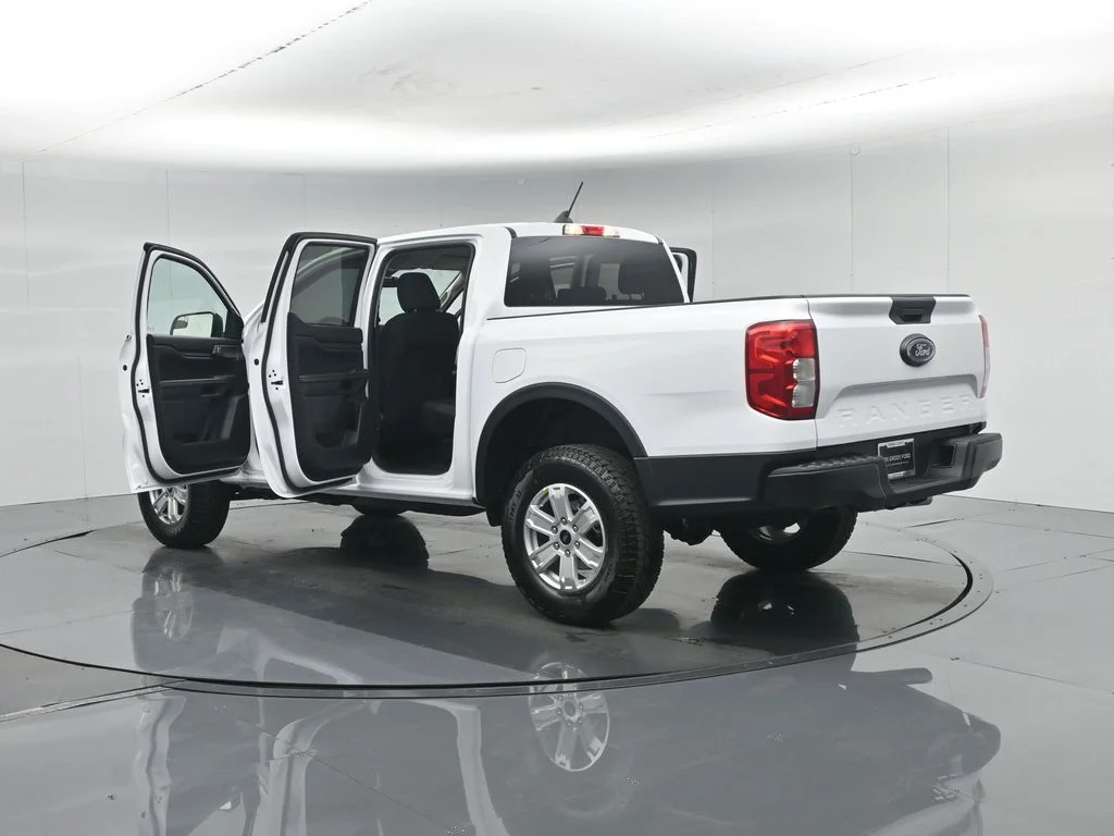 New 2026 Oxford White Ford XL image 31