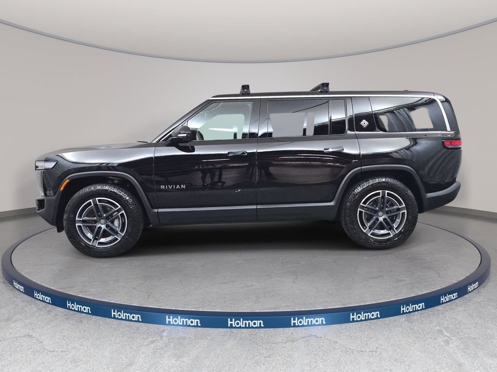 Used 2025 Midnight Rivian Adventure Dual Motor Standard Pack image 9