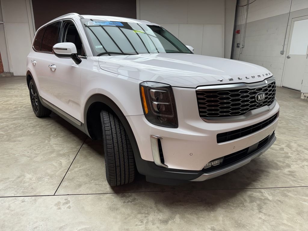 Used 2021 White Kia SX image 7