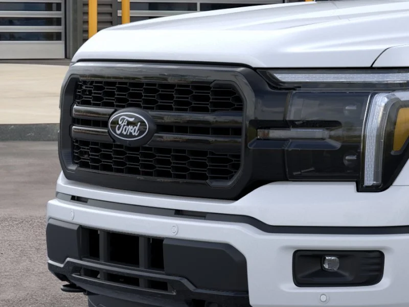 New 2026 Star White Metallic Tri-Coat Ford Lariat® image 52