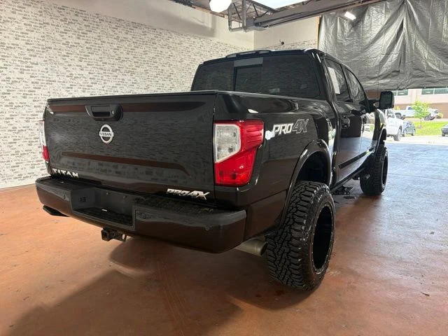 Used 2018 Magnetic Black Nissan PRO-4X image 7