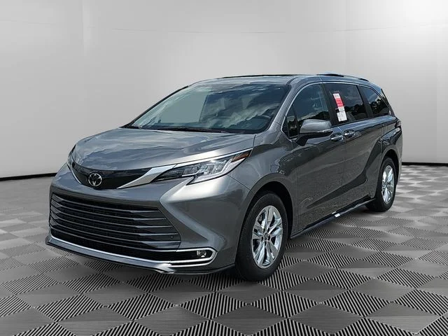 2026 Toyota Sienna Limited 7-Passenger Hybrid FWD's photo