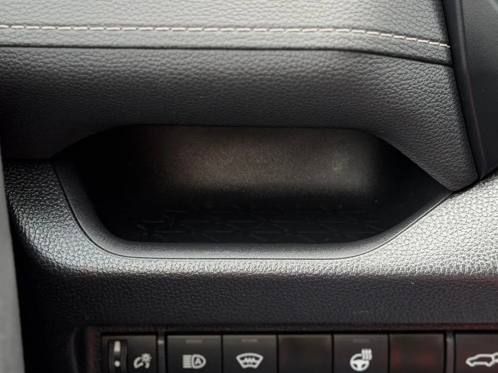 Used 2024 White Toyota XLE image 27
