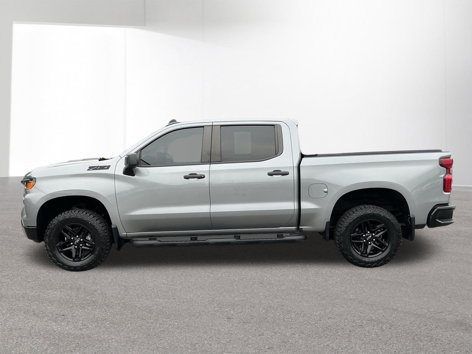 Used 2024 Sterling Gray Metallic Chevrolet Custom Trail Boss image 6