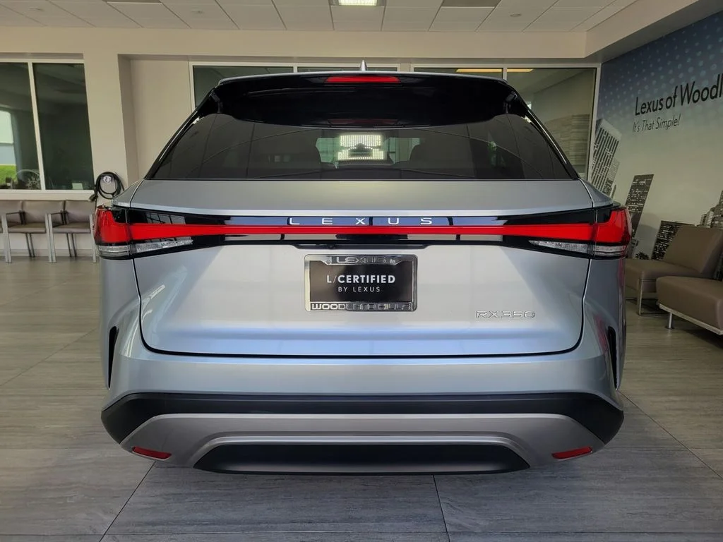 Certified Used 2023 IRIDIUM Lexus 350 image 5