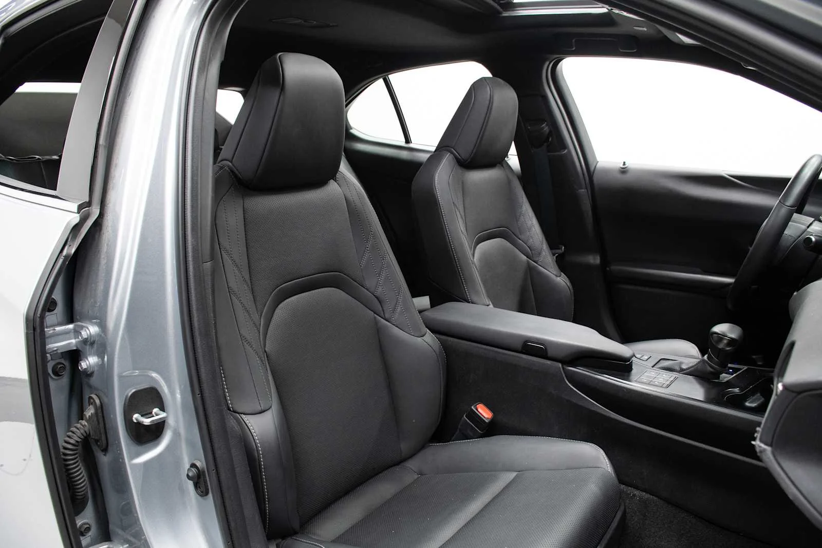 Certified Used 2024 IRIDIUM Lexus Premium image 23