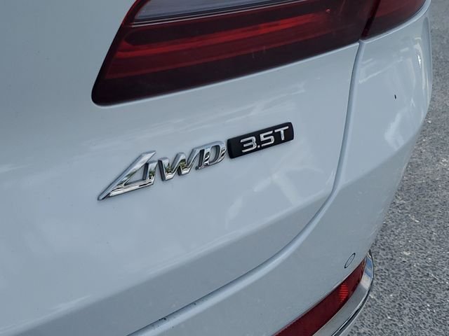 Used 2023 White Genesis 3.5T Prestige image 9