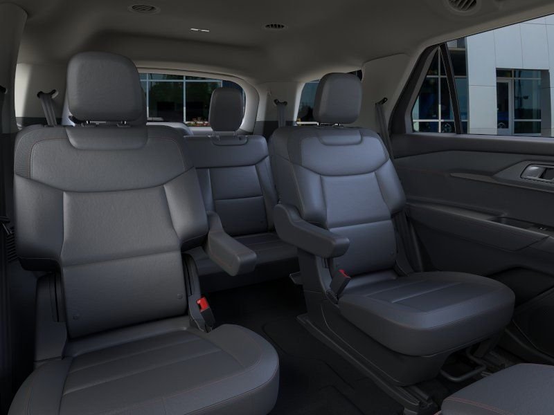 New 2026 Star White Metallic Tri-Coat Ford Active image 37