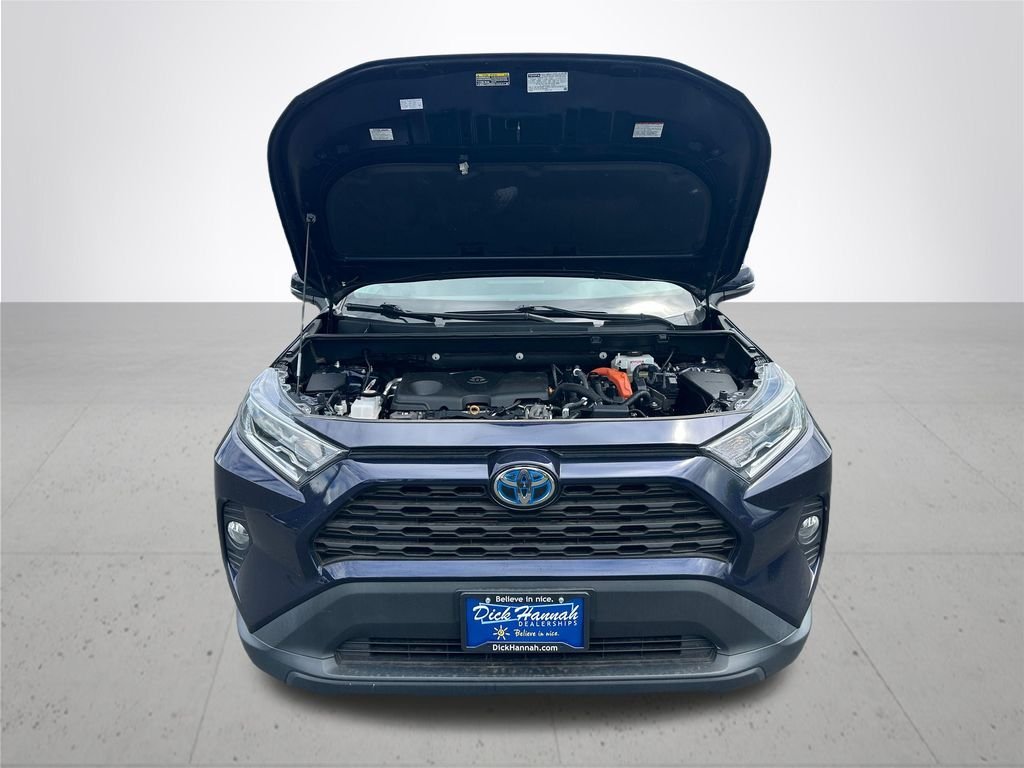 Used 2020 Blue Toyota XLE image 4