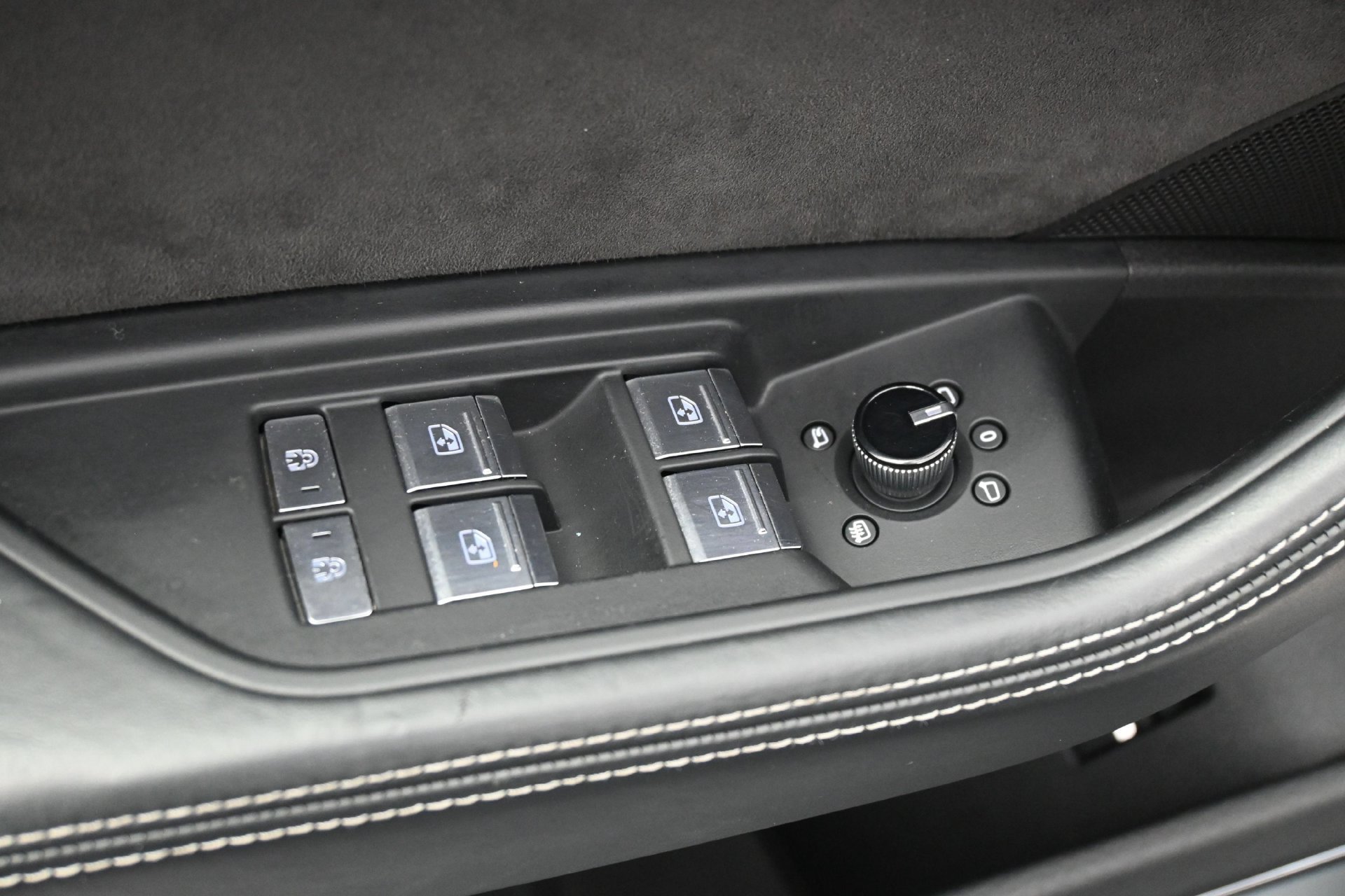 Used 2019 Daytona Gray Pearl Audi Prestige image 20