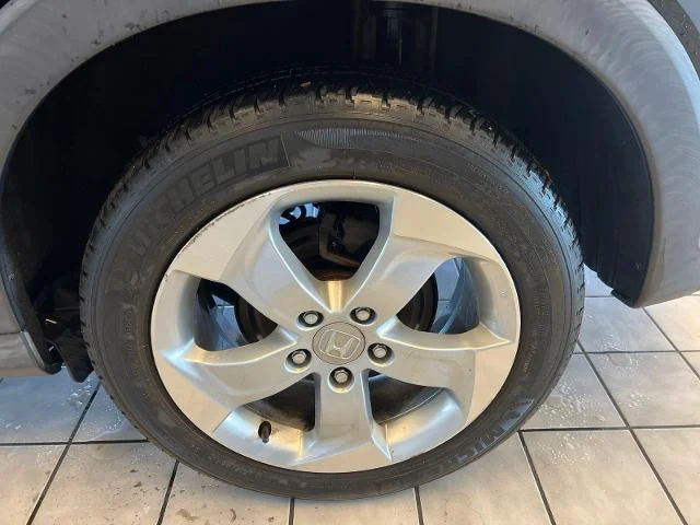 Used 2016 Crystal Black Pearl Honda  image 28