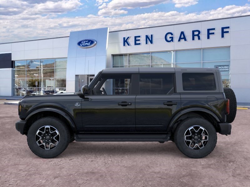 New 2026 Shadow Black Ford Outer Banks image 3
