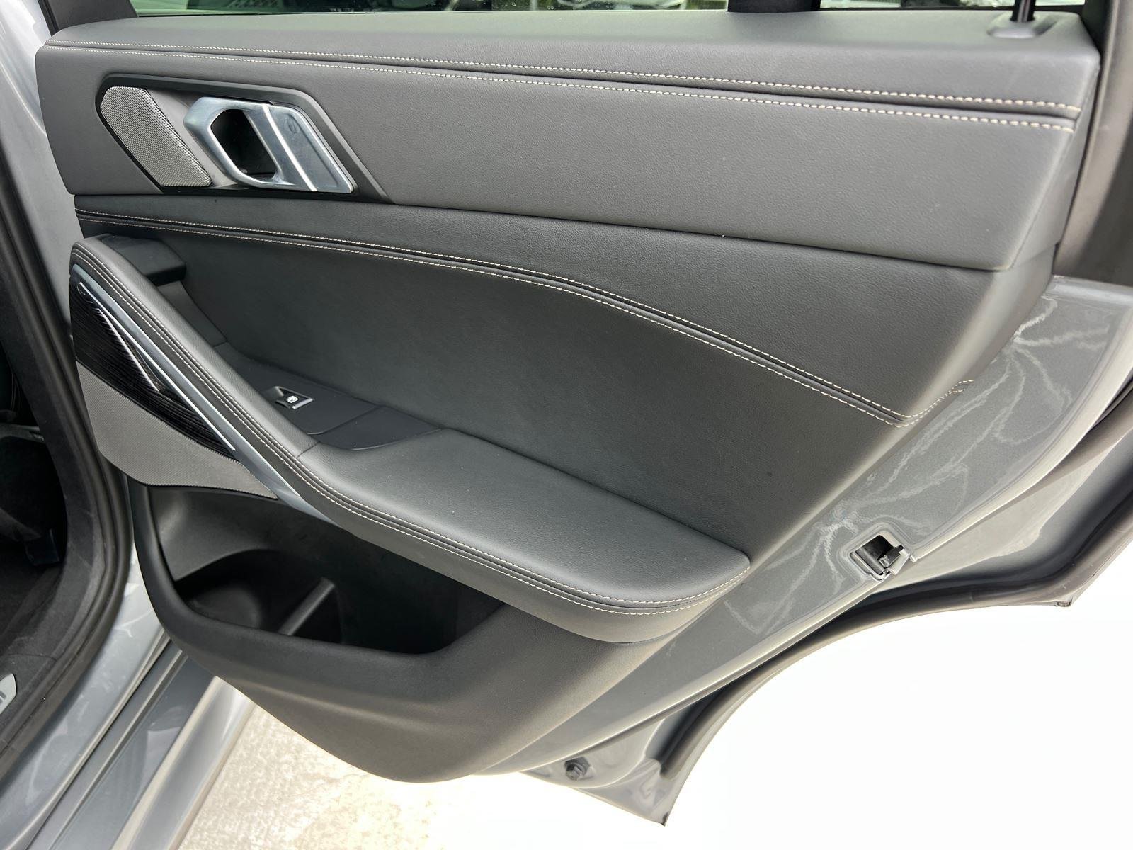 Used 2026 GRAY BMW xDrive40i image 16
