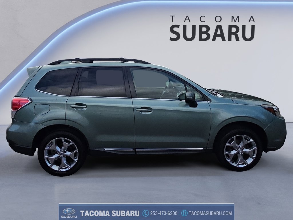 Used 2018 Green Subaru 2.5i Touring image 6