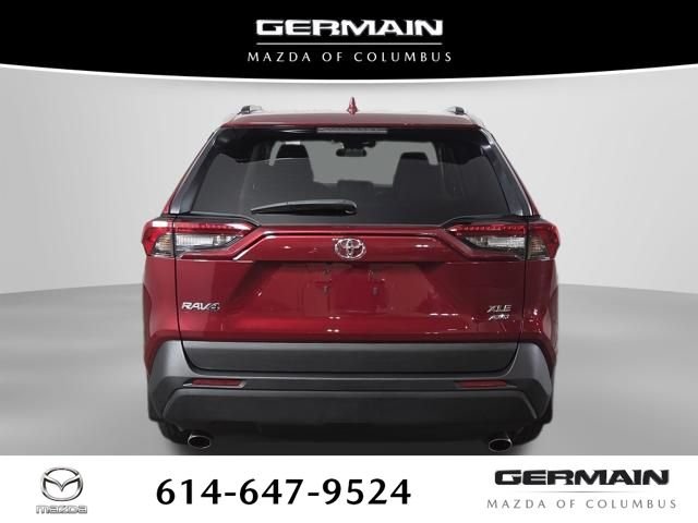 Used 2020 Red Toyota XLE image 10