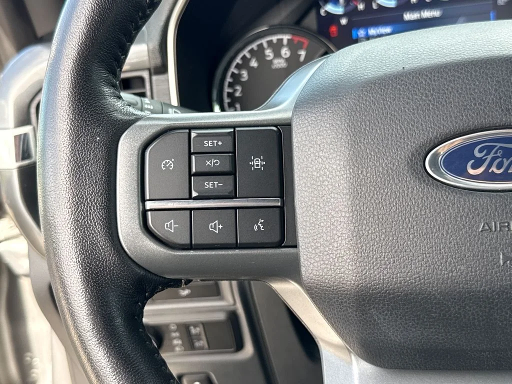 Certified Used 2022 Silver Ford XLT image 17