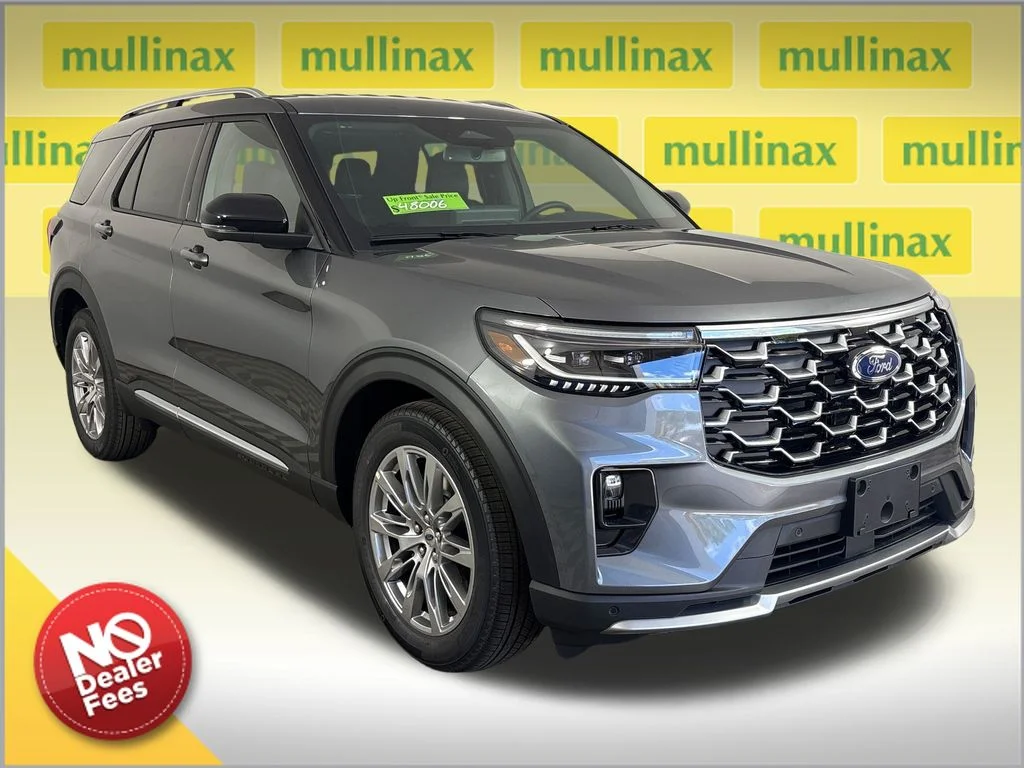 2026 Ford Explorer Platinum's photo