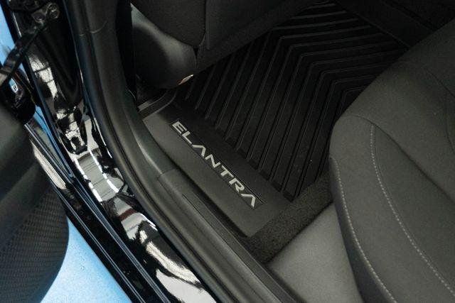 New 2026 Black Hyundai SEL Sport image 17