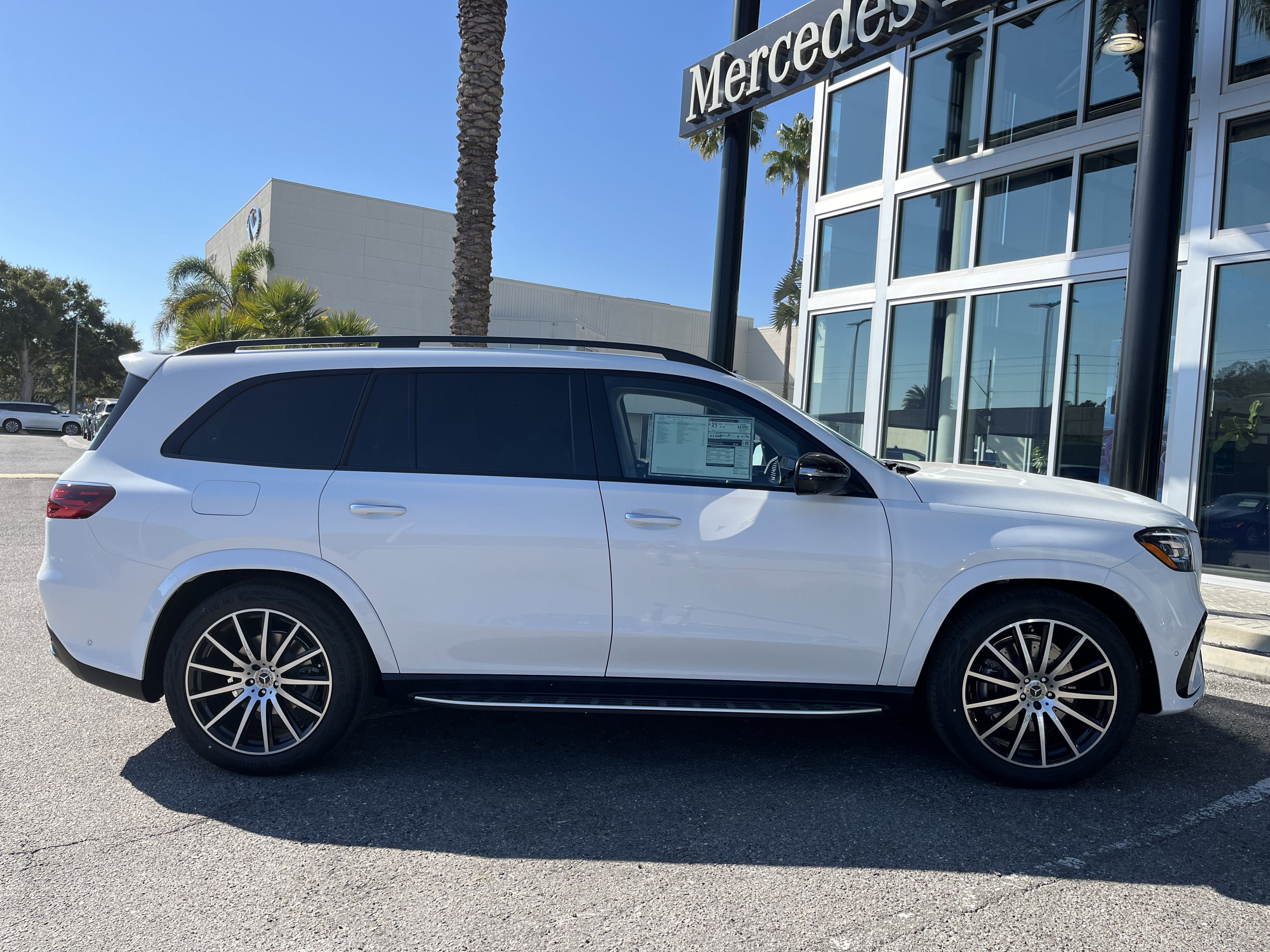 New 2026 POLAR WHITE Mercedes-Benz GLS 450 image 7