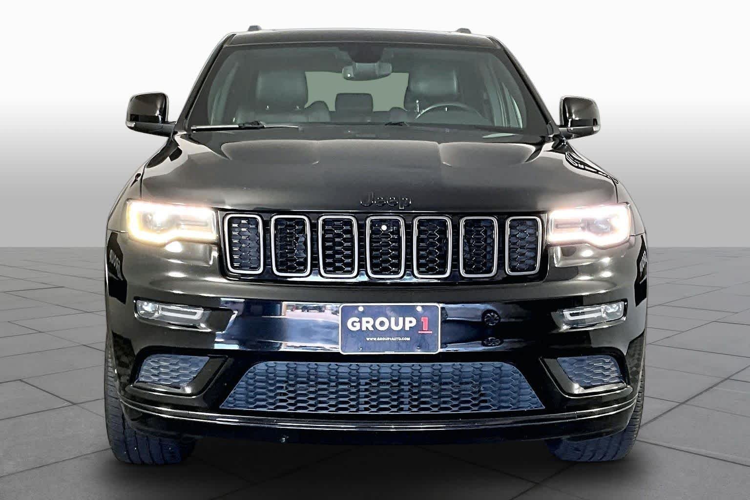 Used 2021 Diamond Black Crystal Pearlcoat Jeep Limited X image 4