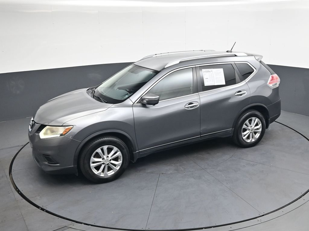 Used 2015 Gray Nissan SV image 38