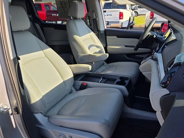 Used 2023  Honda Touring image 20