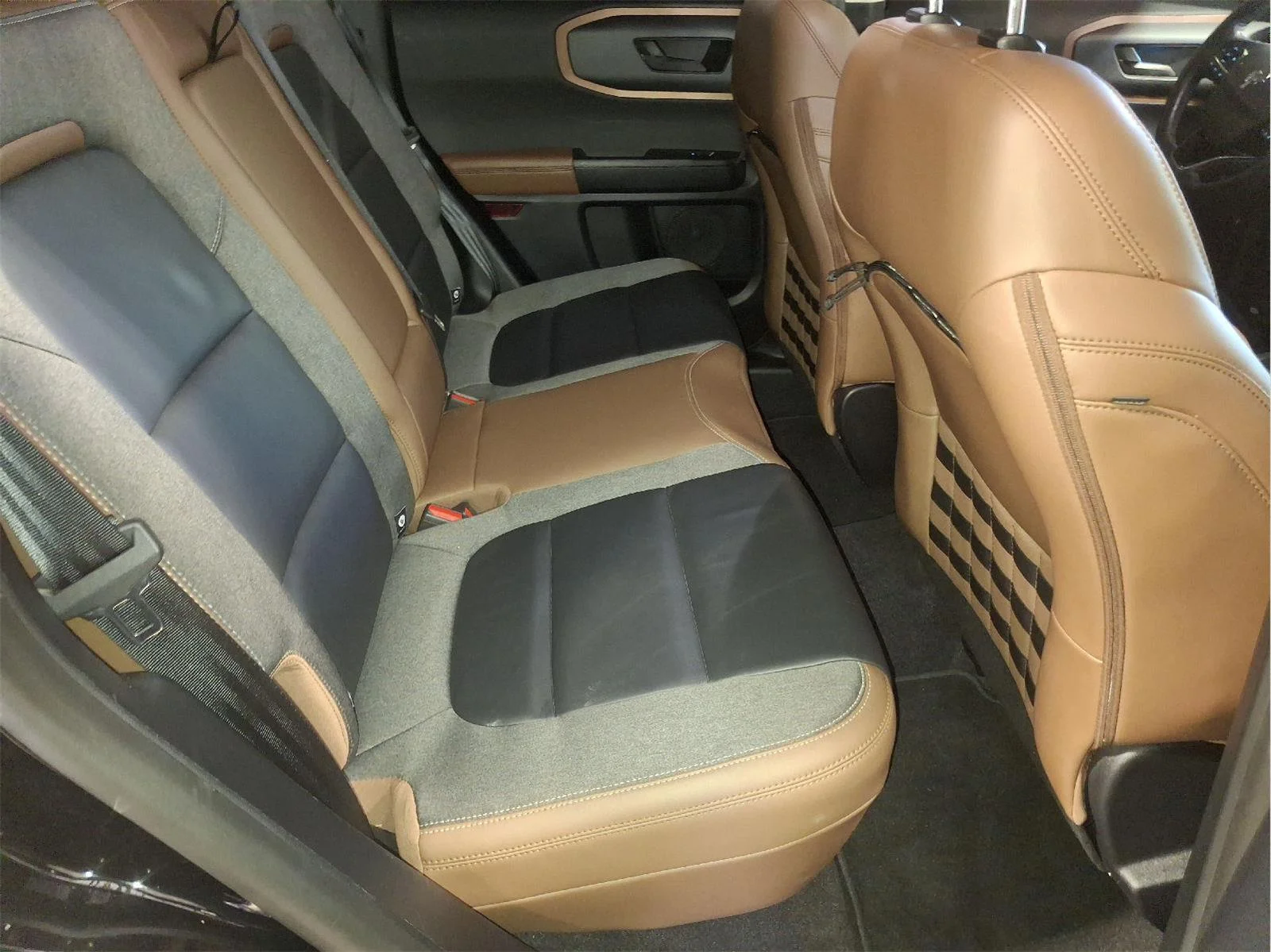 Used 2023 Shadow Black Ford Outer Banks image 19