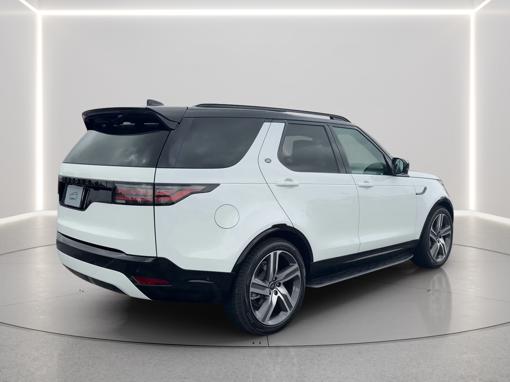 New 2026 Fuji White Land Rover Dynamic SE image 5